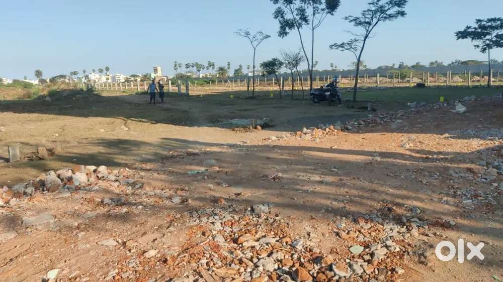 Plot sale back side to anubhav vidhyshram high school kamatchi nagar