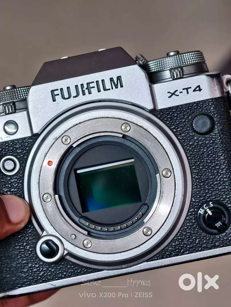 Fujifilm XT-4 Body only