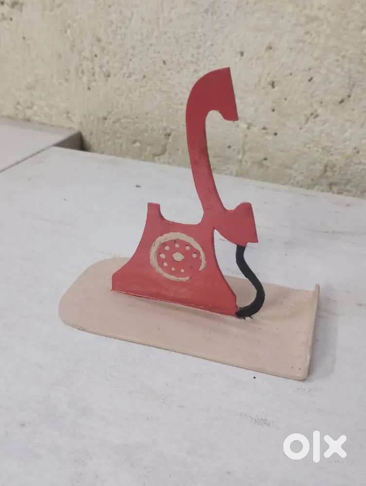 Handmade mobile stand
