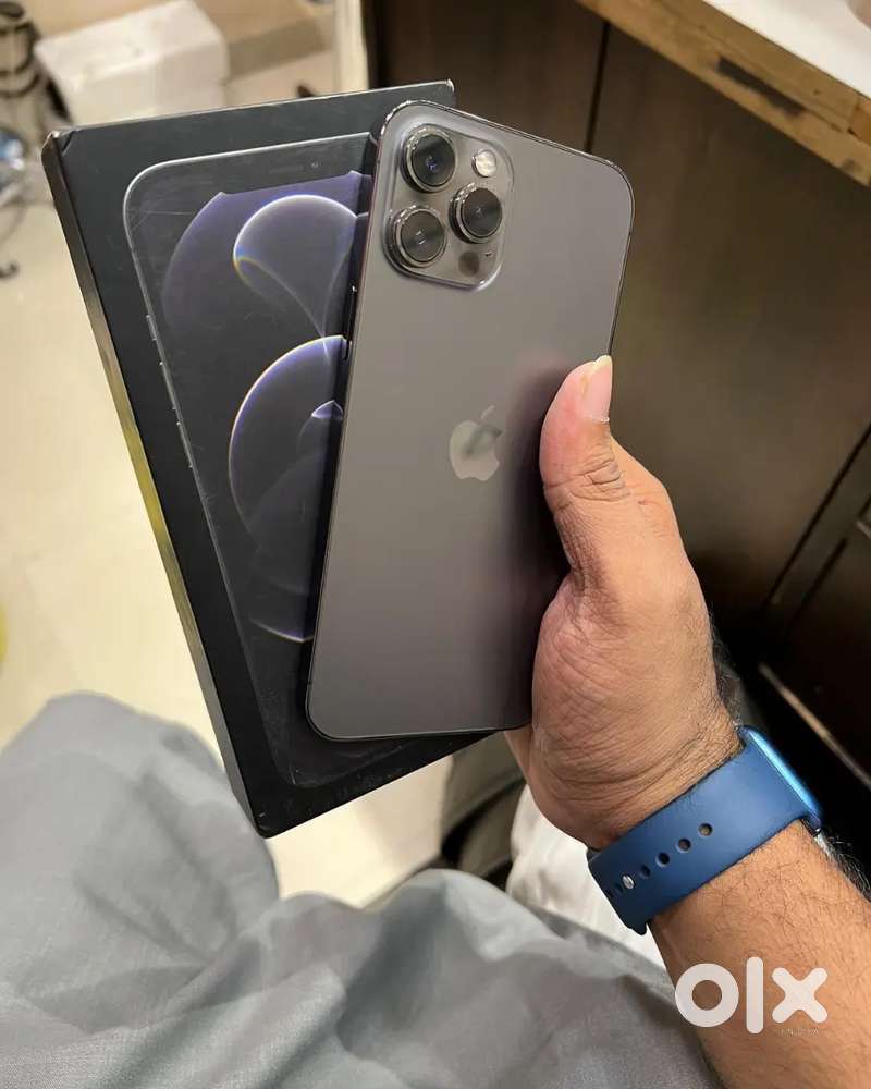 Selling my 6 months used iphone 12 pro max need urgent money