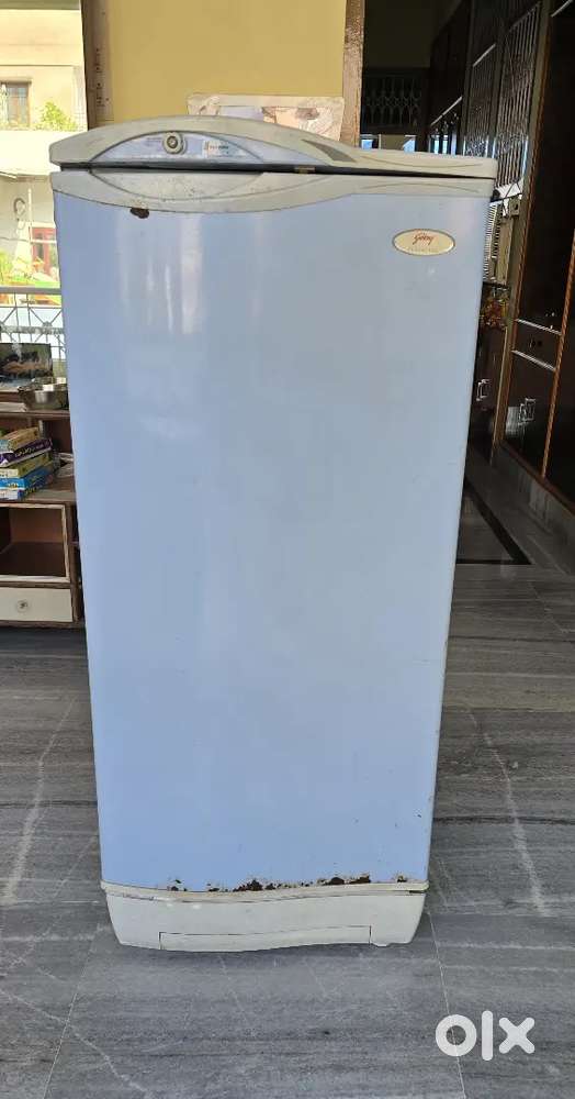 Fridge  Refrigerator  Single door fridge