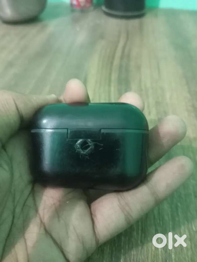 Ear buds in best condition