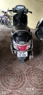 Good condition with new tayer. Access 125