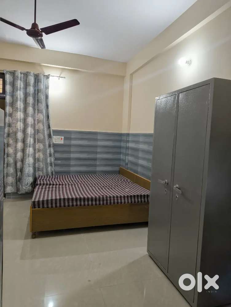 1 Room Set Seperate With Balcony Near NSEZ Noida sector 82