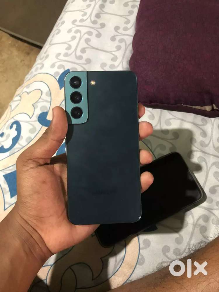 Samsung s22 8gb ram 256 gb storage all things available