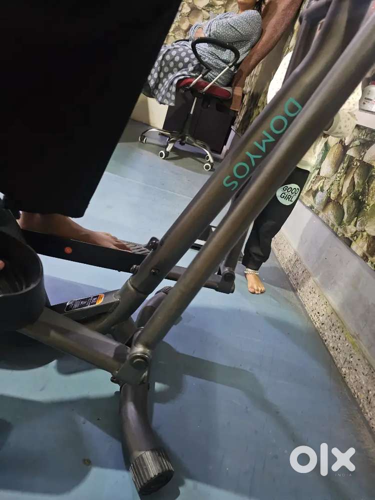 Domyos cross trainer