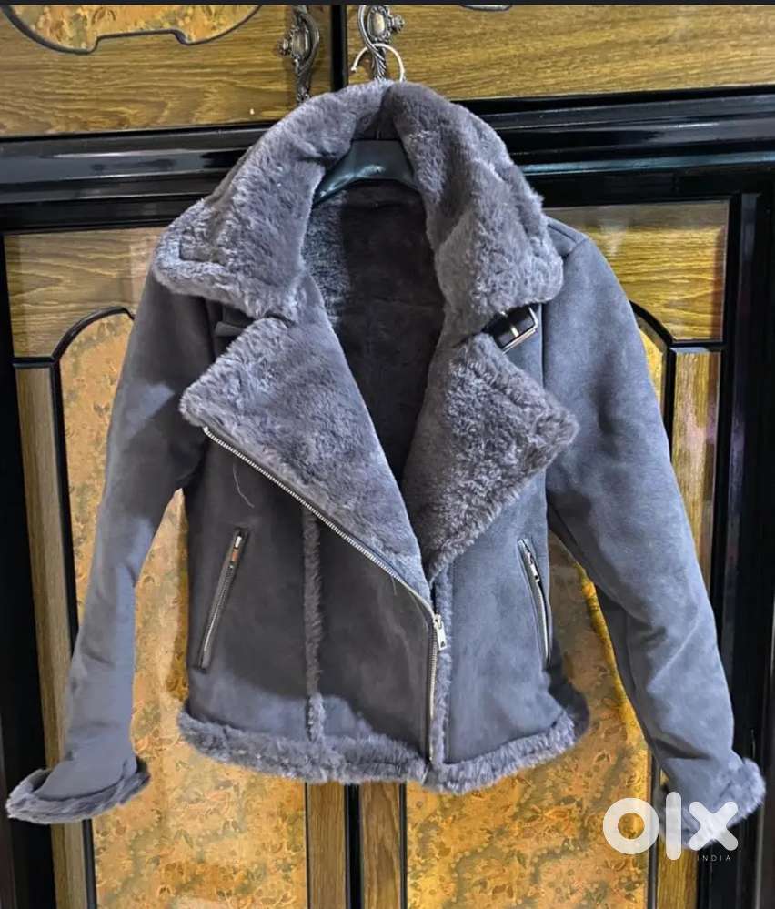 Beautiful,Luxurious,Soft & Hollister grey faux-suede moto-style(Women)