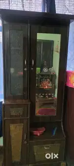 Dressing table