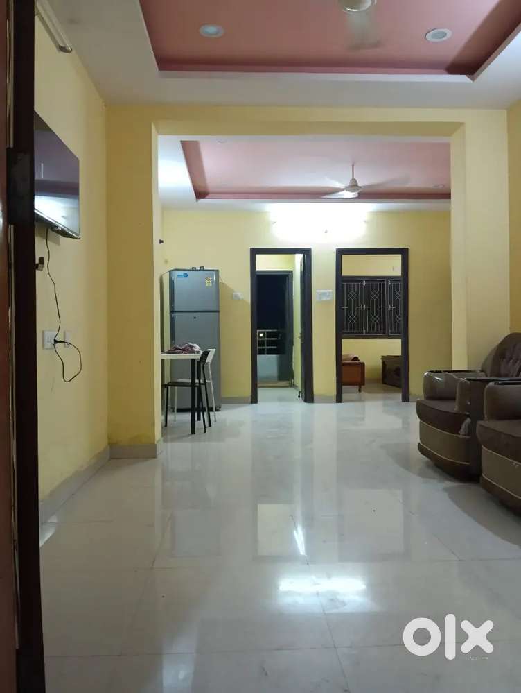 2bkh flat at pillar no.183, Attappur.
