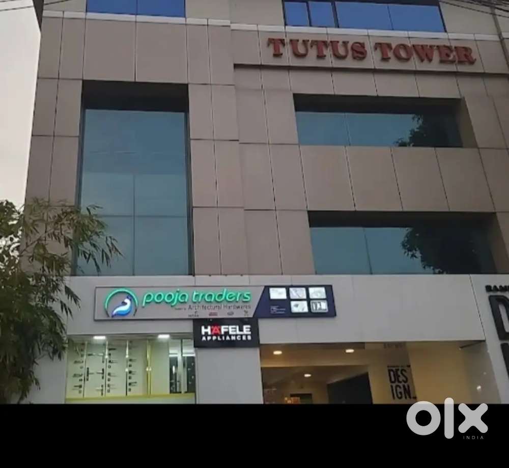 Back office staff required, ladies