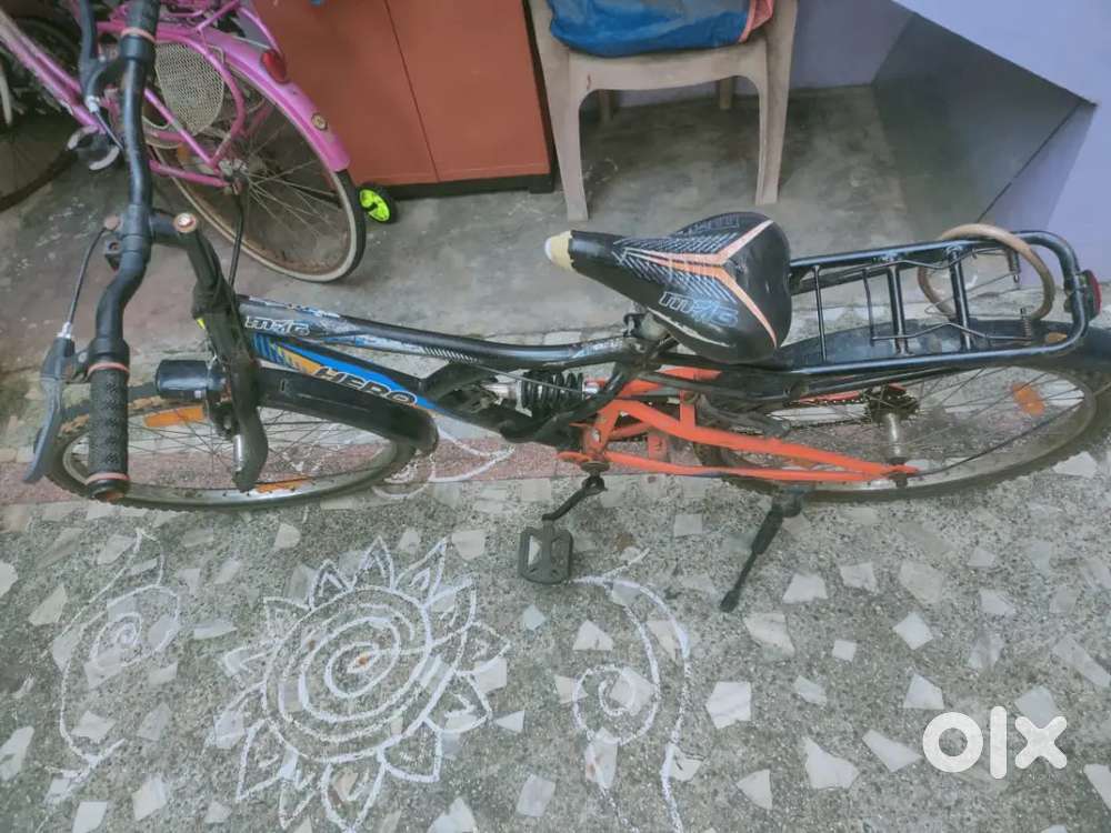 Cycle is well condition and all with original part