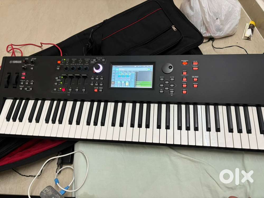 Yamaha Modx7 plus