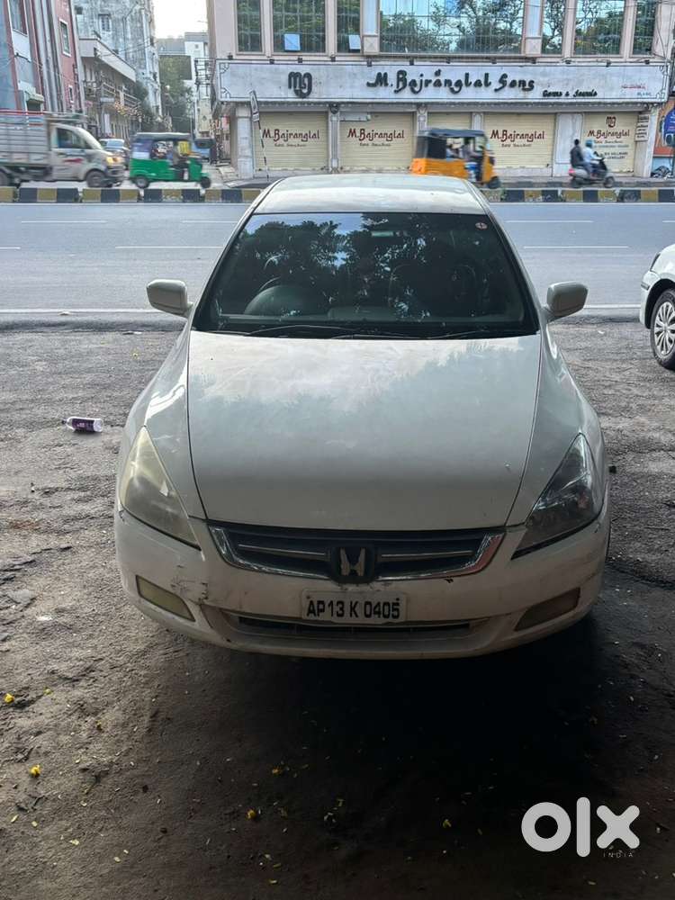 Honda Accord 2006 for urgent sale