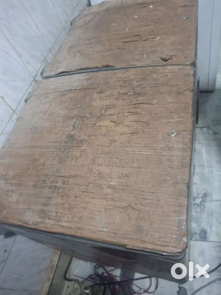 D feezar 320 liter 7 manth compressor warranty