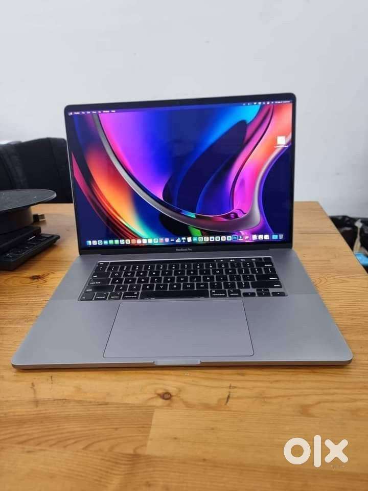 Best-APPLE MACBOOK PRO A2141(I9,32gb/500ssd,4GB AMD&1.5GB INTEL,16)