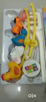 Mee Mee Musical Cot toy