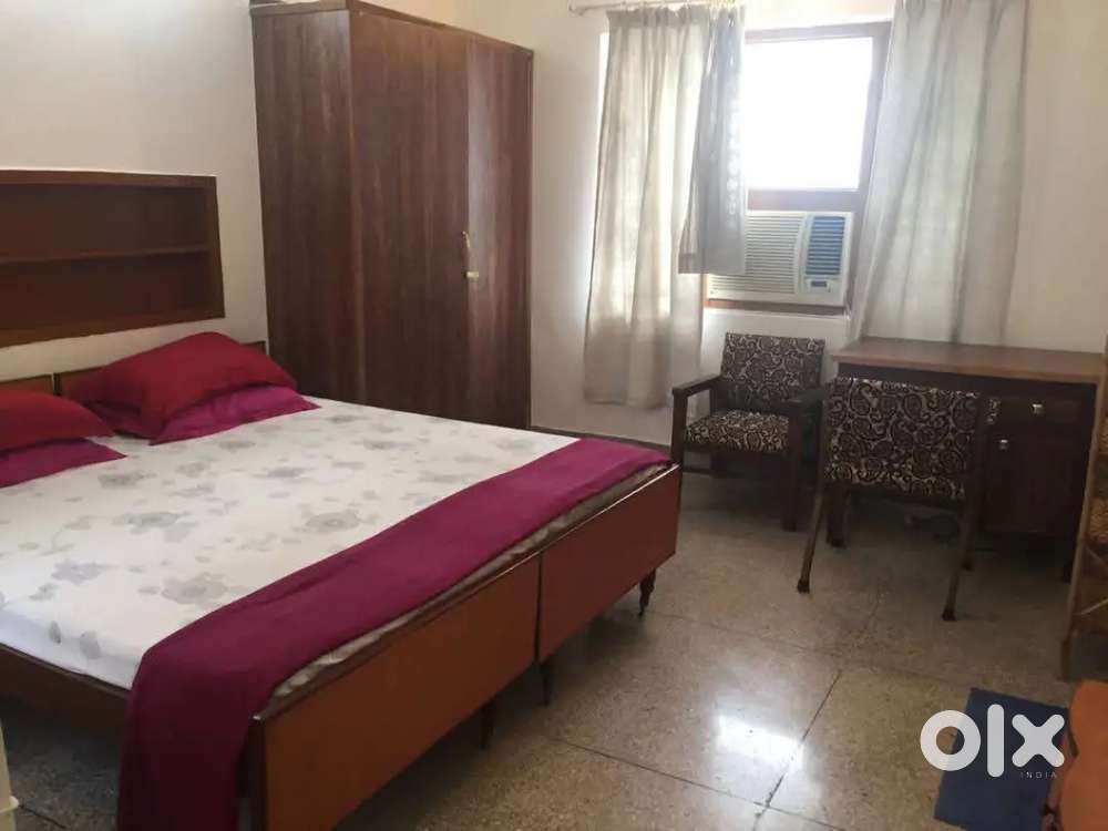 1bhk furnished flat available