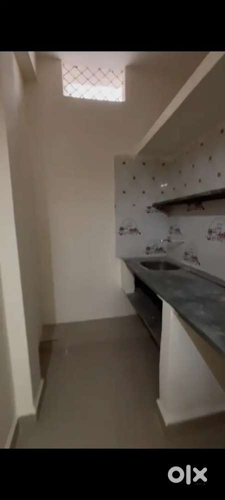 Looking for flatemate urgently 9k/2