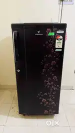 Selling Bed, Fridge, Desert Coller, Washing Machine