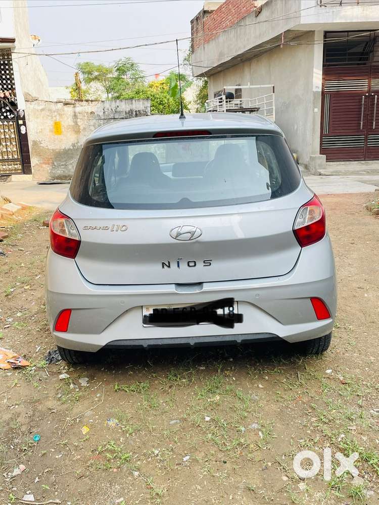 Hyundai Grand i10 Nios Petrol 40000 Km Driven