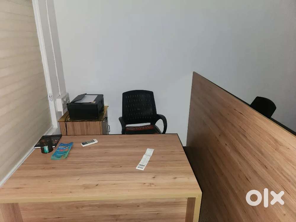 RENT FURNISHED OFFICE SPACE