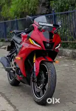 YAMAHA. R15  V4