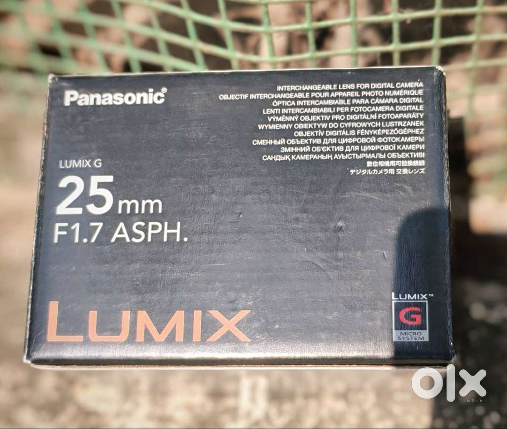 Lumix 25mm f1.7 lens for Micro Four Thirds cameras