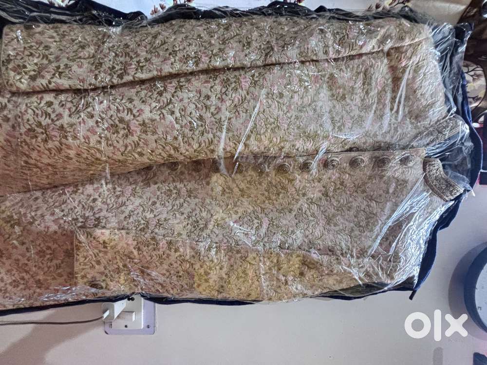 Dulha Sherwani