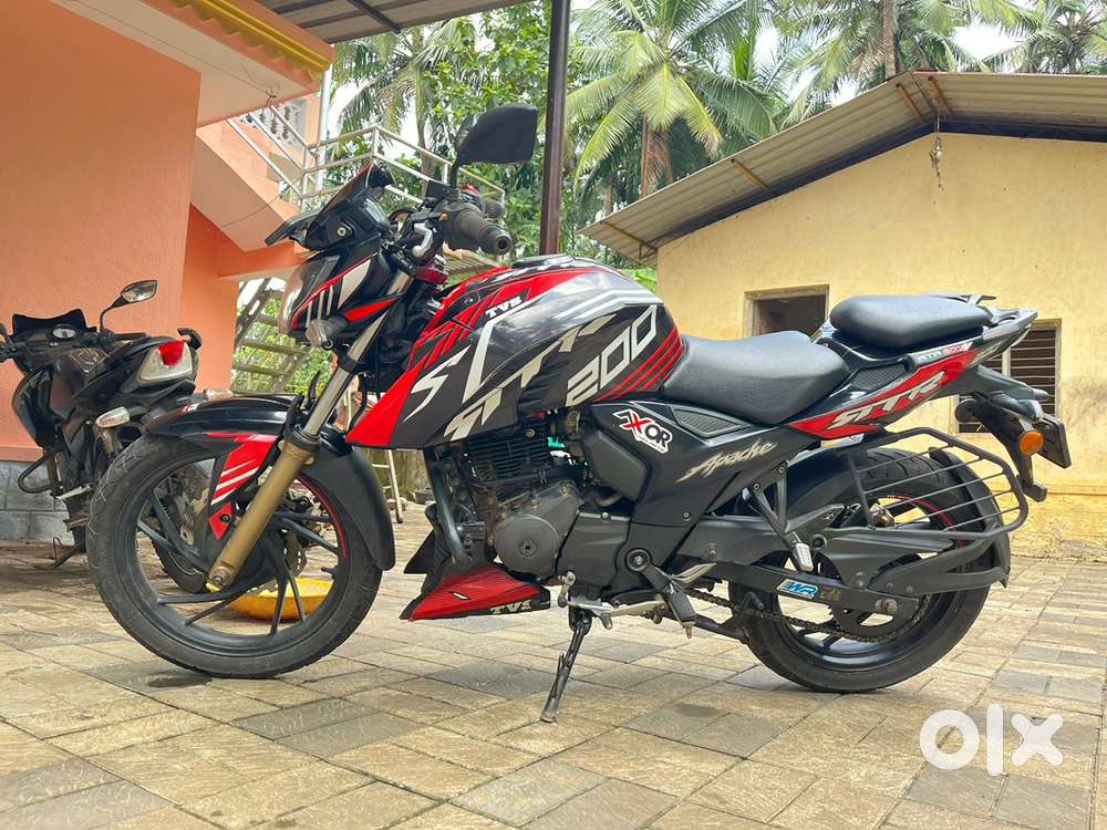 Apache rtr 200 2.0 race edition