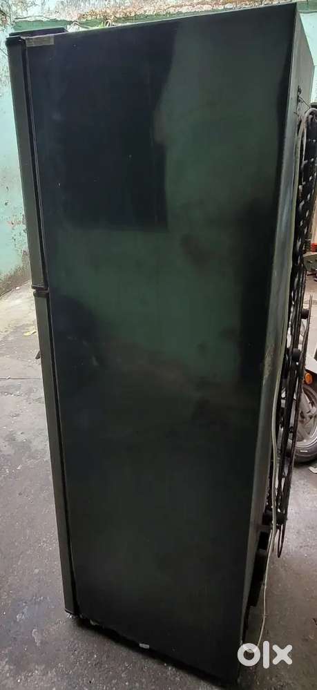 Videocon Double-Door Refrigerator
