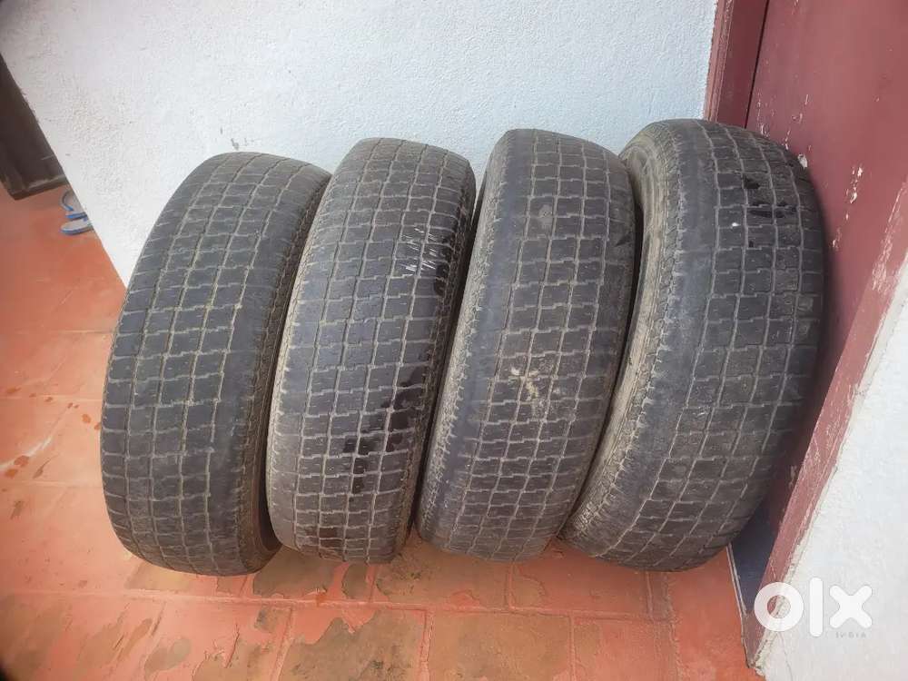 Bolero Tyres (4 Nos.)