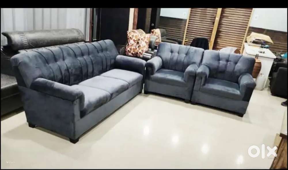 Brand new 3+1+1 sofa set available at wholesale price COD available