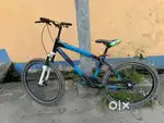 Custom build cycle