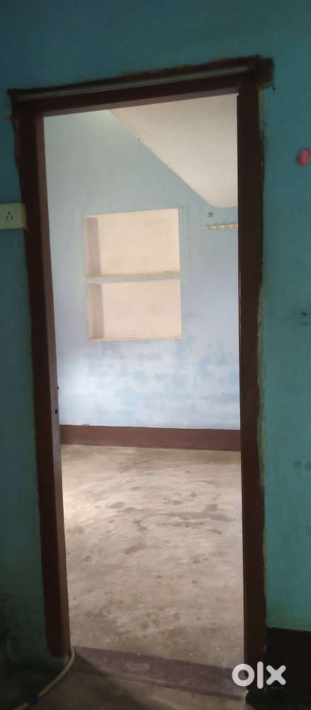 2BHK flat available in VIP COLONY