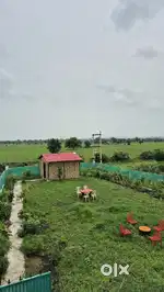 पहाडियो के बिच प्राकृतिक सौंदर्य से भरपूर,