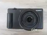 Sony ZV-1F 21.0MP Vlogging Camera  Black Used