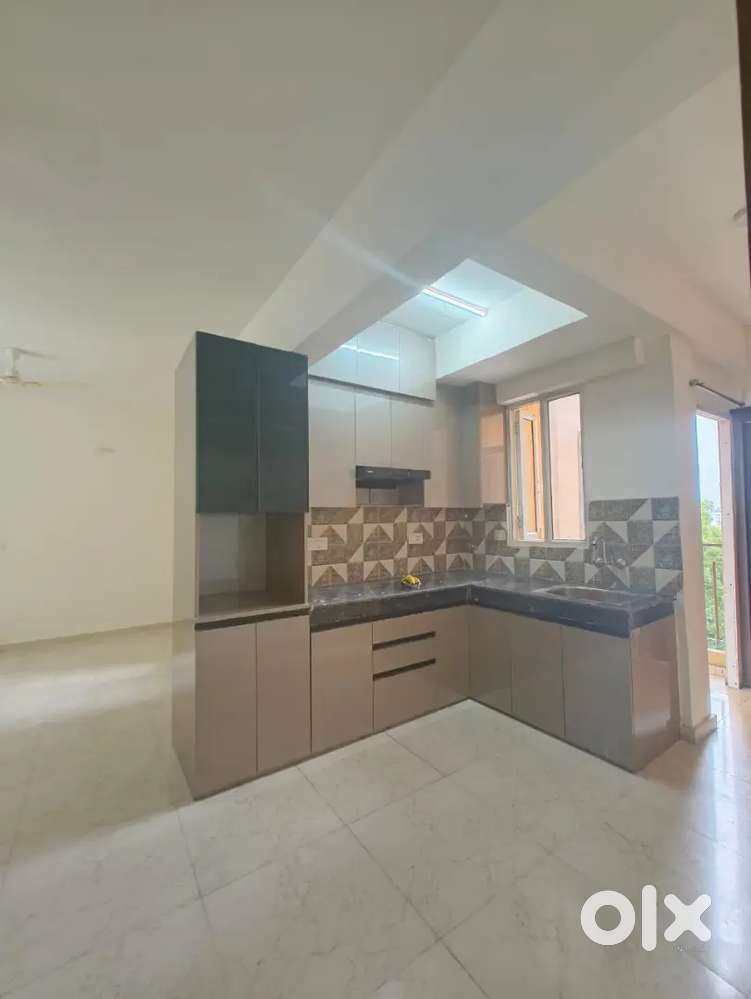 2bhk semi furnished flat for rent