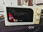 MICROWAVE OVEN