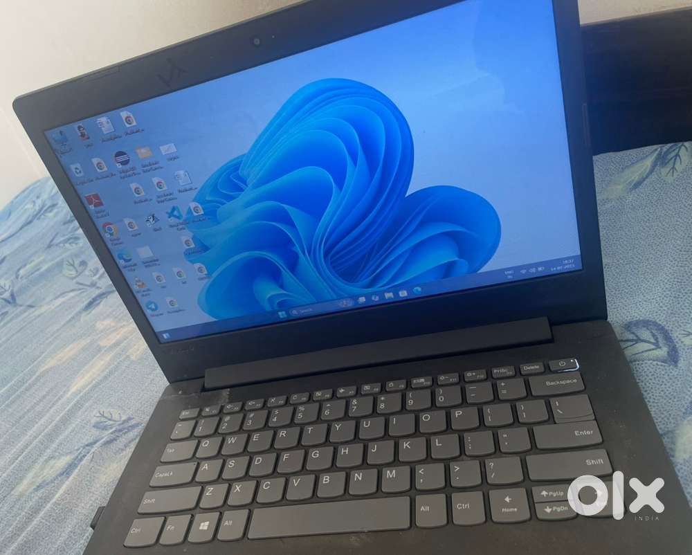 Lenevo laptop in super good working condition