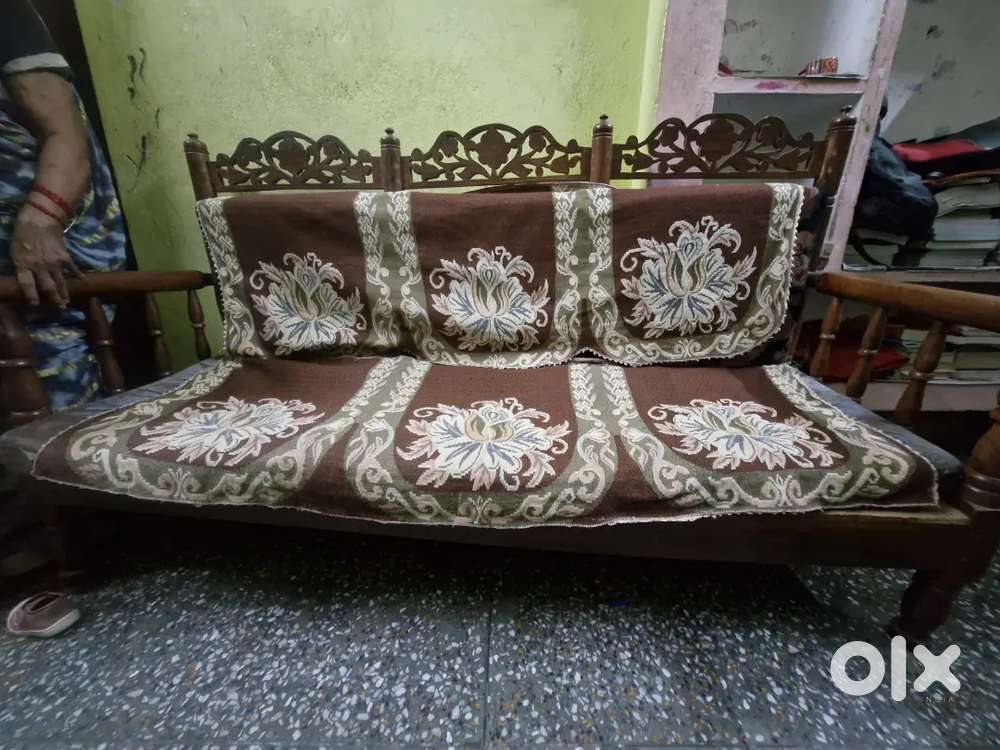 Sofa antique