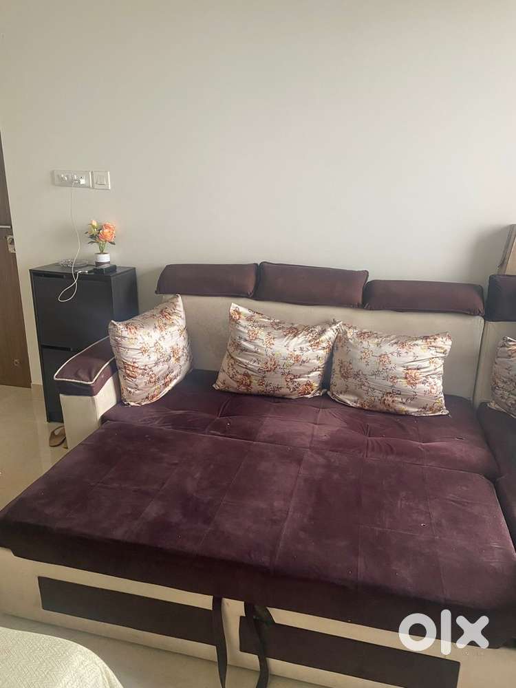 Second-hand LHS 4-Seater Sofa Cum Bed – Comfortable, Spacious.
