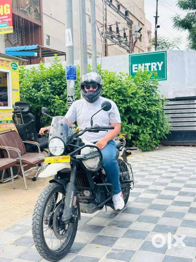 Himalayan 450 2025  4200 KM  6 month old