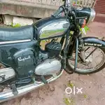 Yamaha Rajdoot 175 CC