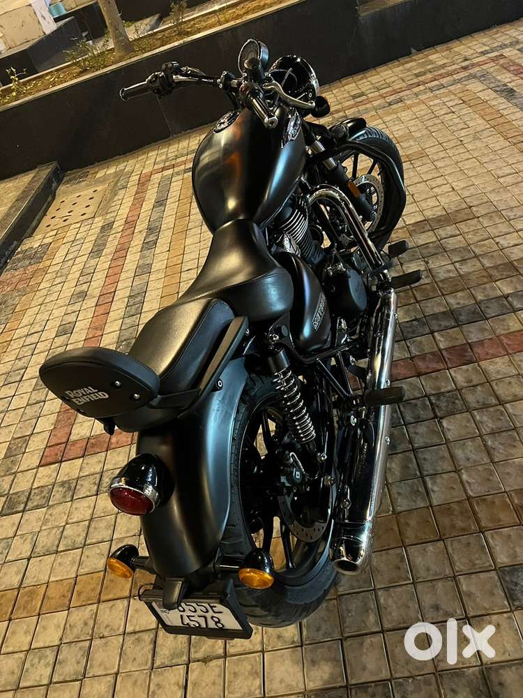New condition Black Matt  2200km Running