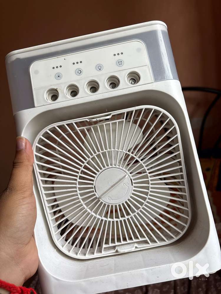 Mini cooler (mist fan)