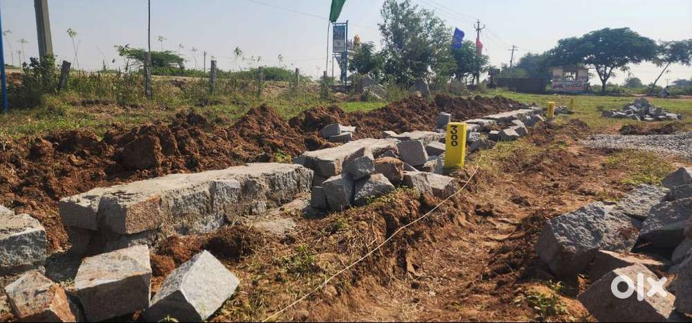 Corner HMDA Plot for Sale  High Demand