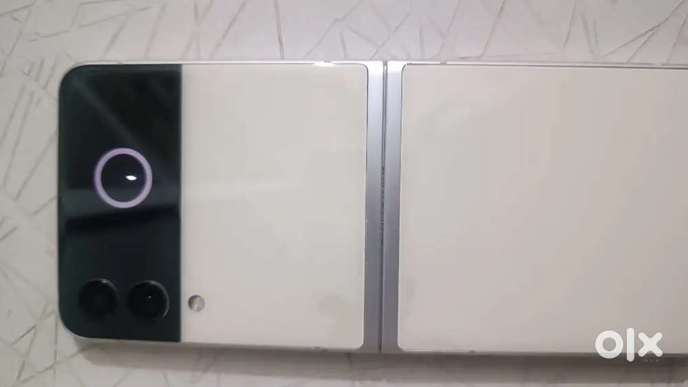 Samsung galaxy z flip 3