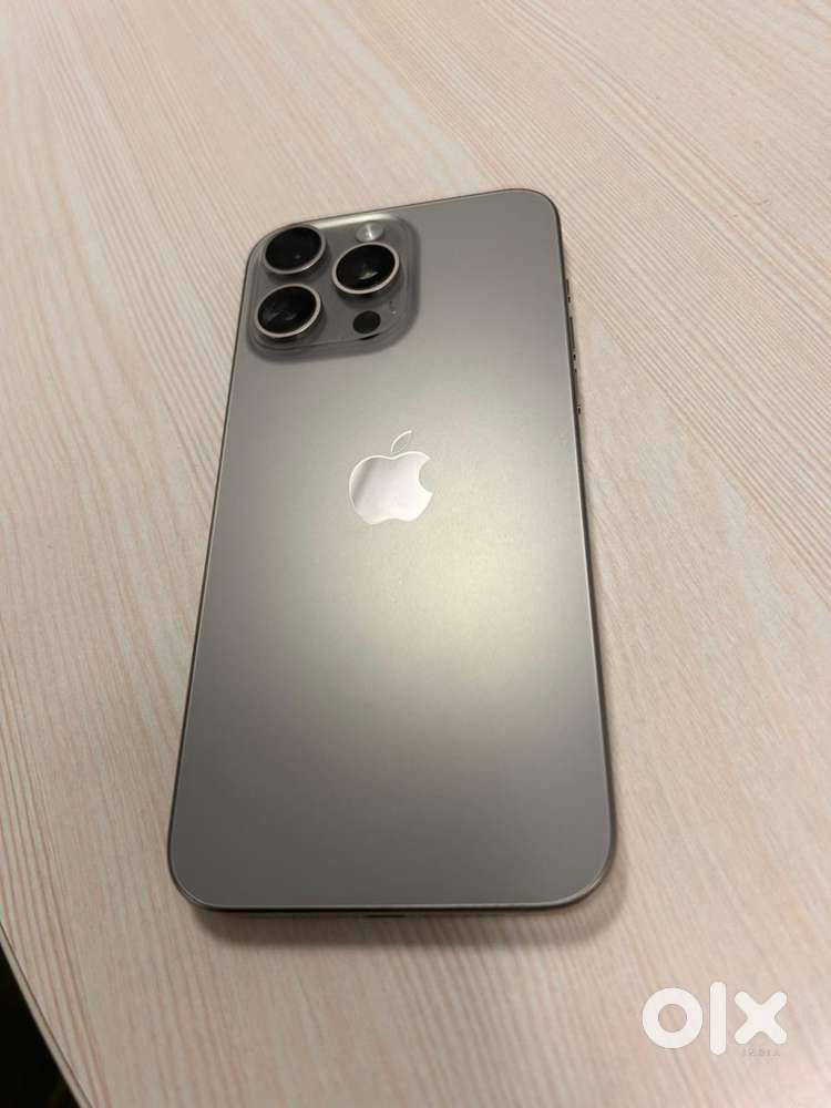 Iphone 15 pro max 256 1.5 Yrs Zero scratch