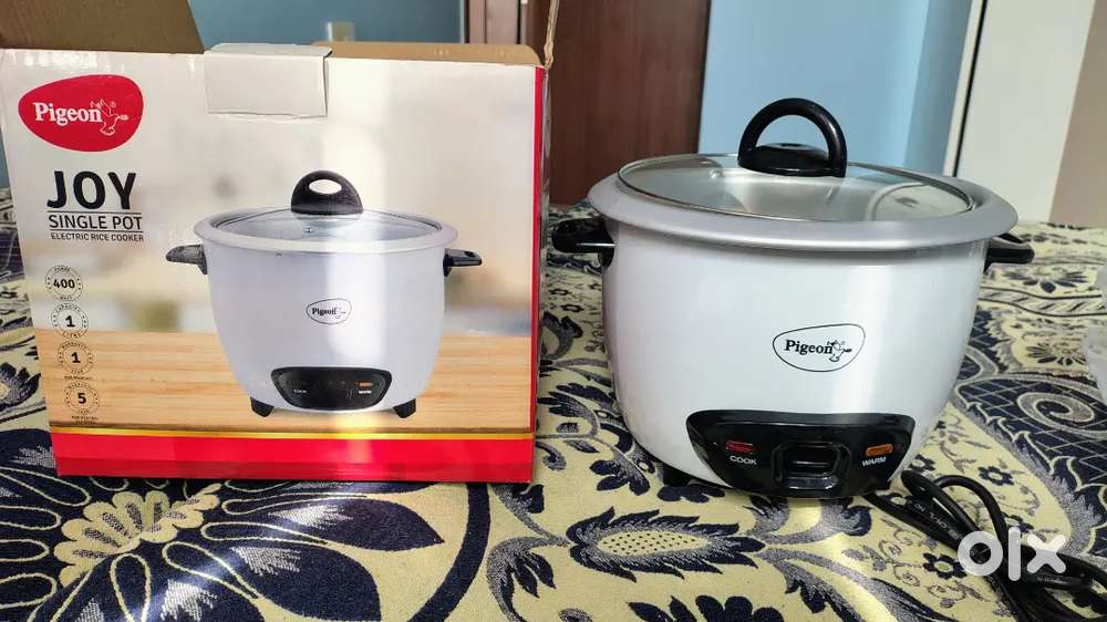 Brand new electric rice cooker