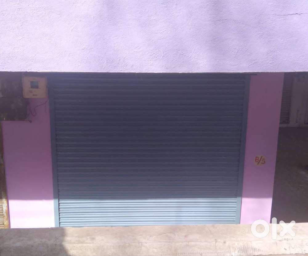 Road touch shop for Rent